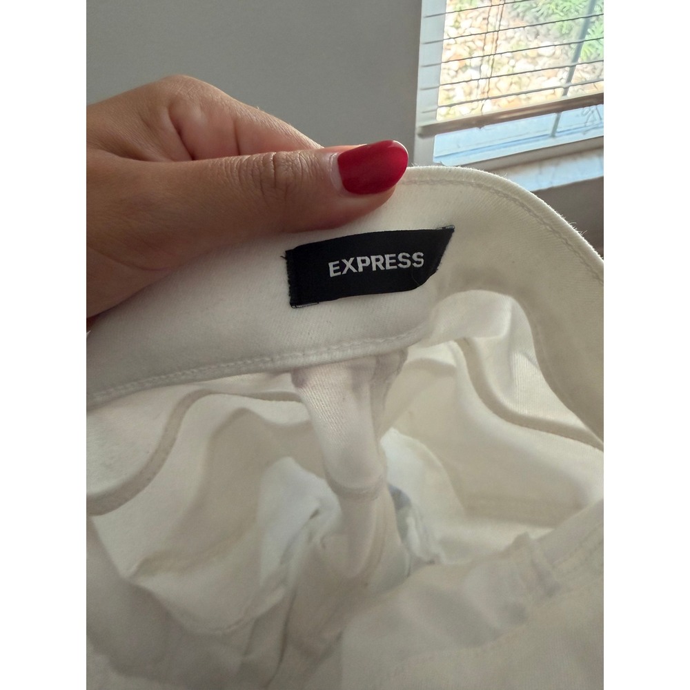 Express Womens White High Rise Cropped Flare Distressed Raw Hem Jeans Size 4 - Picture 6 of 6